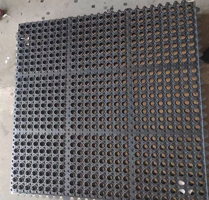 Matto di gomma anti-statico per buchi Matto di gomma statico dispersivo Matto di gomma anti-statico perforato