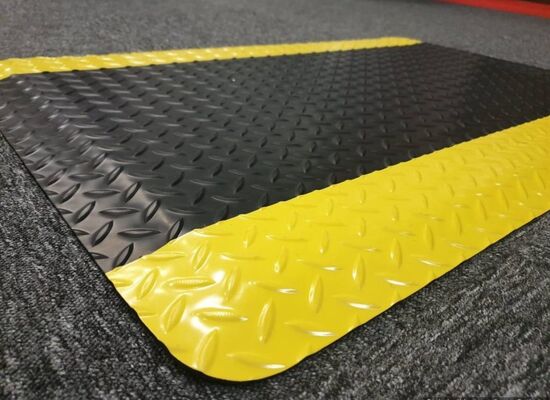 Tappetino Antistatico Antifatica ESD Personalizzato | Tappetino Industriale a 3 Strati