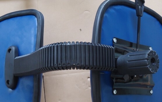 10e9 sedia di cuoio antistatica di sicurezza dell'unità di elaborazione ESD del raggio di ohm 320mm