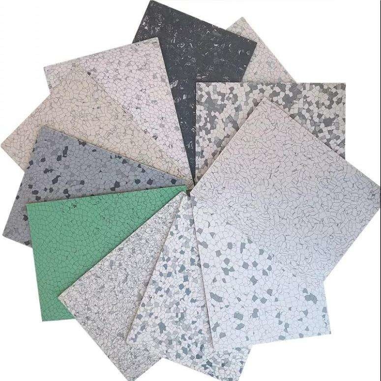 Piastrelle per pavimenti in PVC antistatici conduttivi Piastrelle per pavimenti in vinile per interni Piastrelle per pavimenti in PVC antistatici Piastrelle ESD