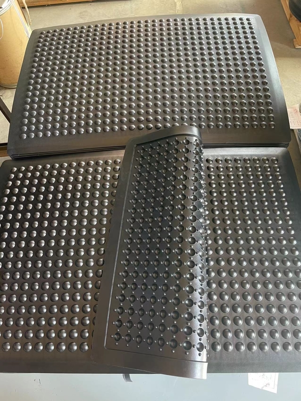 Matera da terra antistatica anti-affaticamento di spessore 13 mm nera per laboratori Matera anti-slip anti-affaticamento